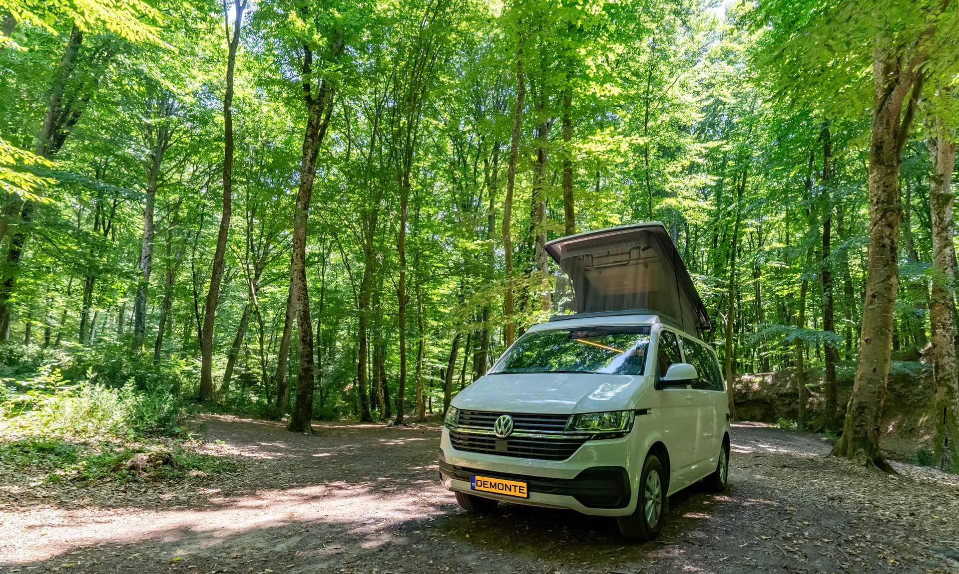 VW Transporter Model G karavan
